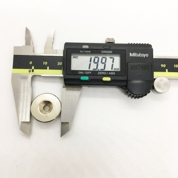 5 viên nam châm D20x4mm - Ni - 1 lỗ